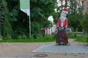 Auf dem Havelradweg 2023 5 Auf dem Havelradweg -Weihnachtsmann in Himmelpfort