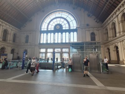 Bahnhofshalle Keleti