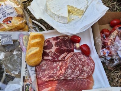 Lecker Essen im Zelt